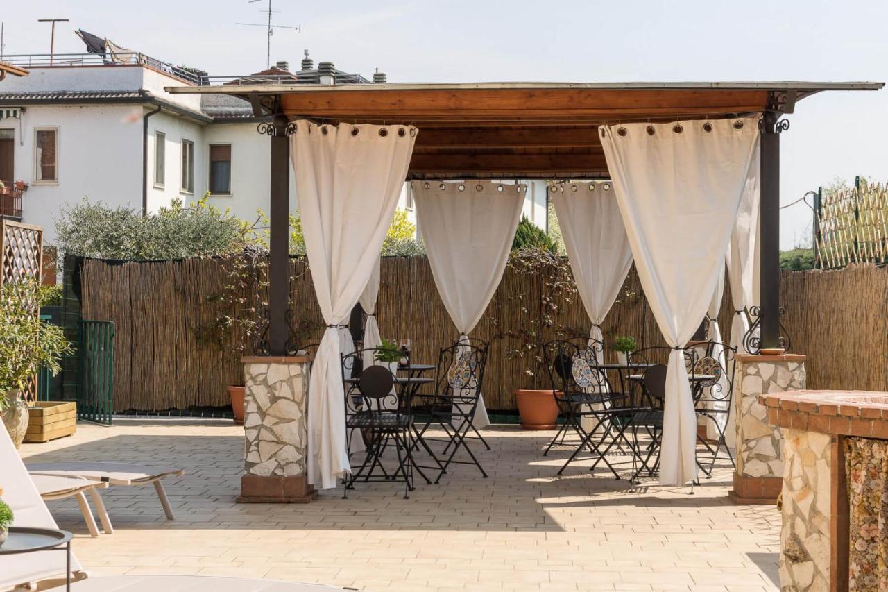 Hotel Le 2 Perle 2.0 Peschiera del Garda Exterior foto